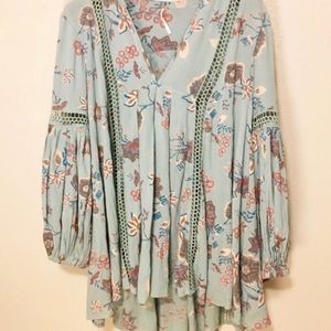 Free People extra small XS Peasant Blouse